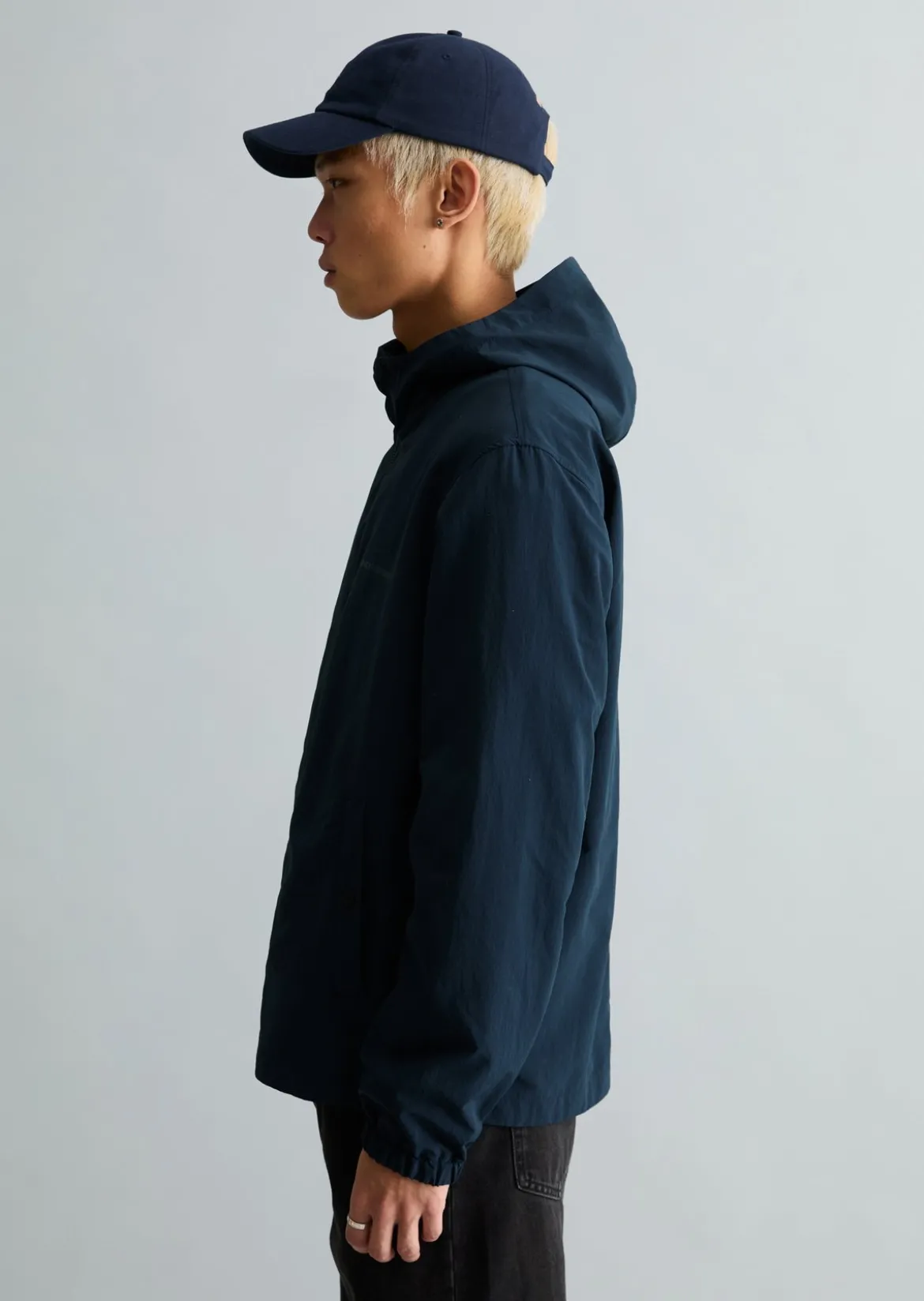 Kapuzen-Jacke regular aus wasserabweisendem Recycling-Material