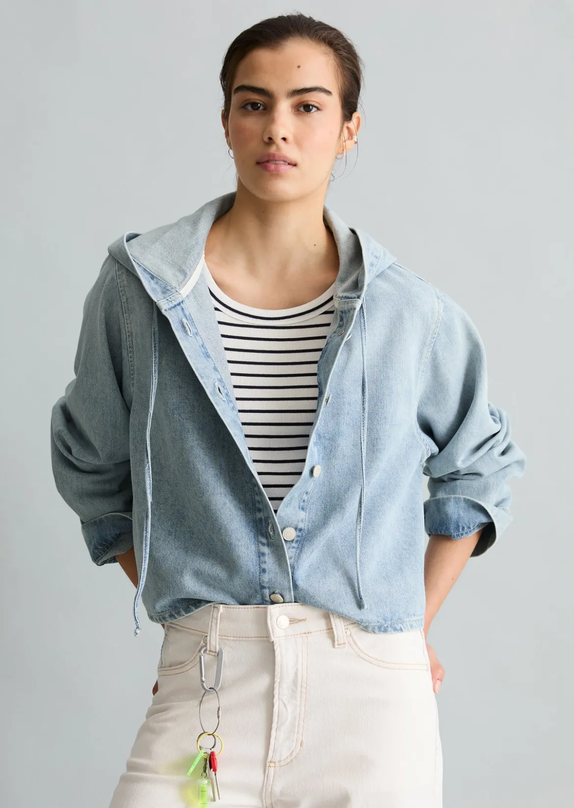 Kapuzen-Jeansbluse relaxed aus reiner Baumwolle