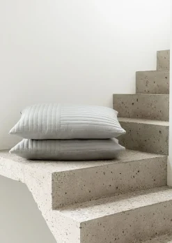 Kissen Model Viosa mit recycelter Füllung