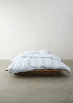 Kissenbezug Model Classic Fine Stripe aus reiner Bio-Baumwolle