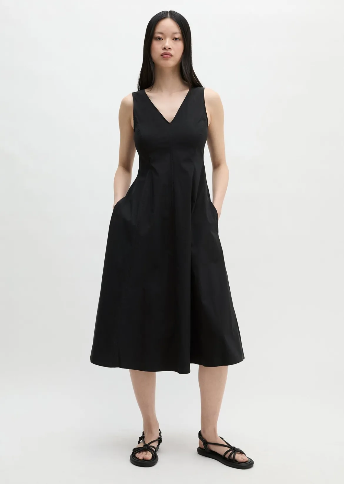 Kleid mit ausgestelltem Rock aus Popeline-Stretch