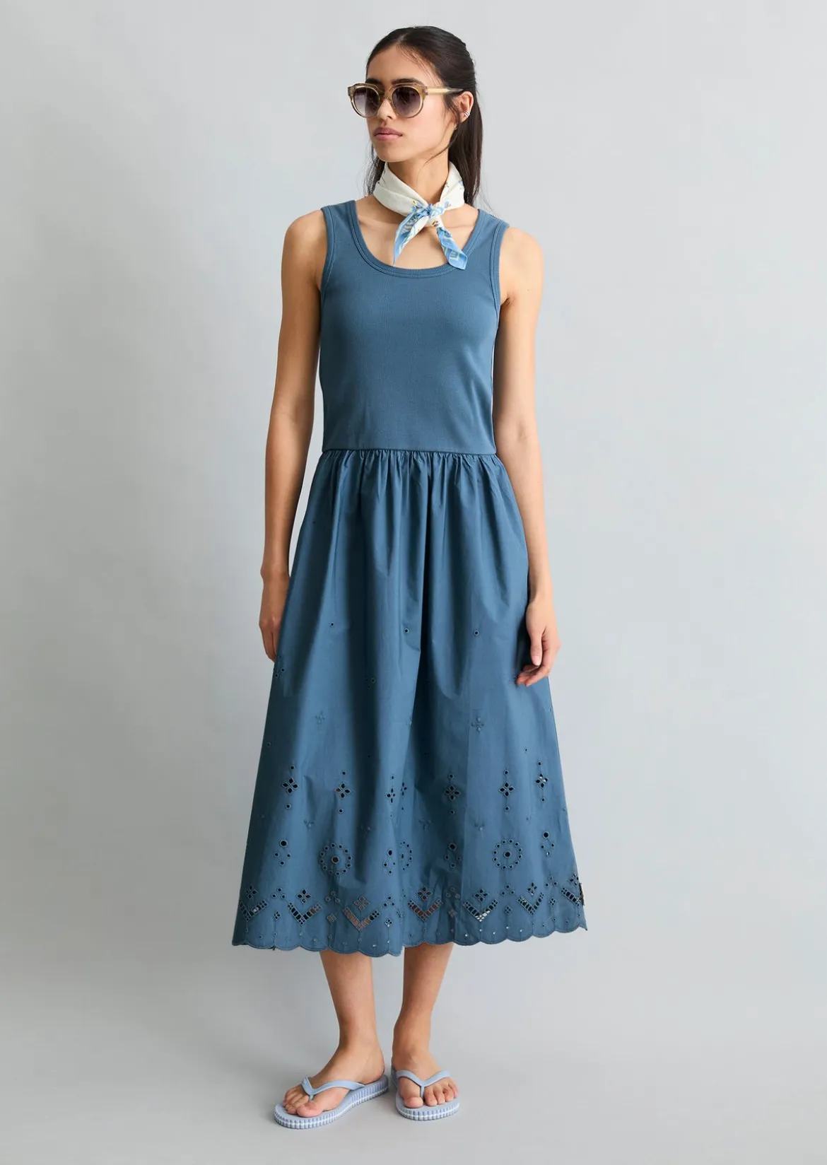Kleid mit Spitzenrock aus reinem Organic Cotton
