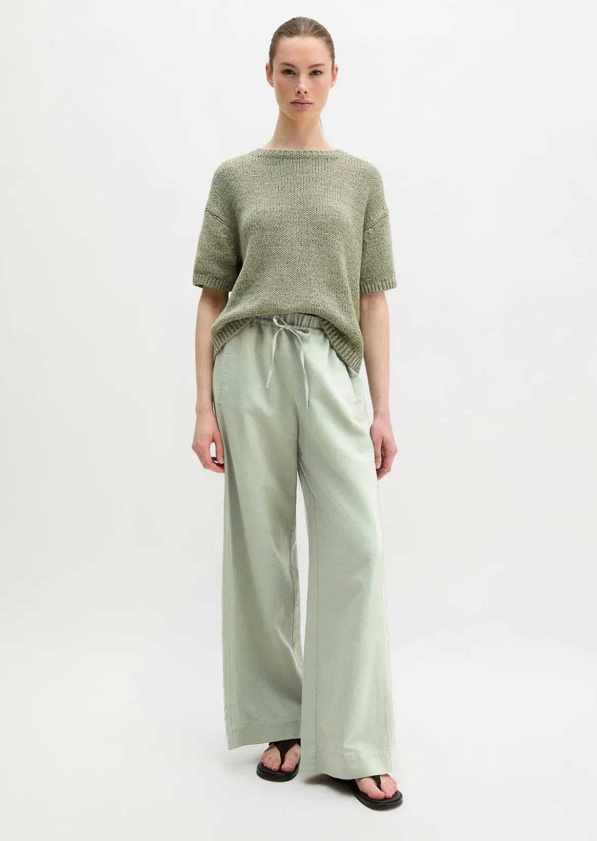 Kurzarm Pullover loose aus Bändchengarn