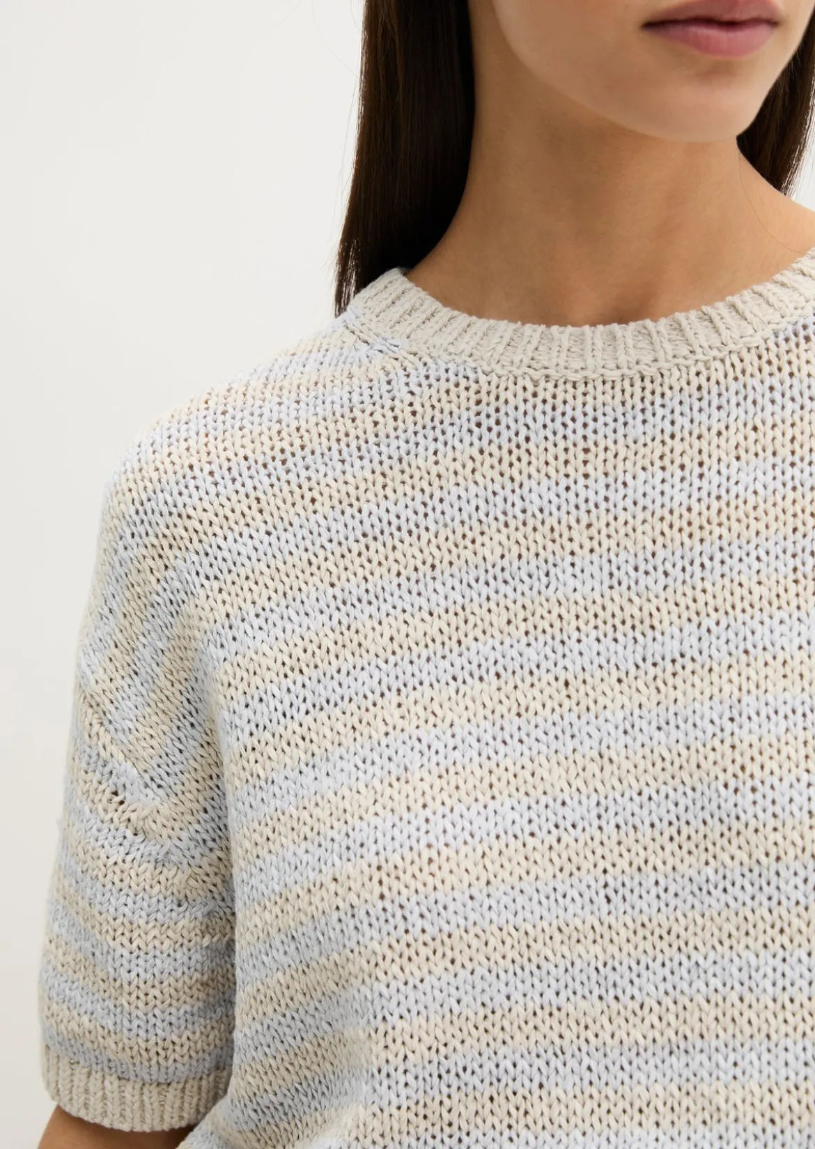 Kurzarm Pullover loose aus Bändchengarn