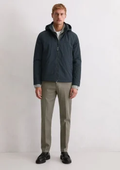 Leicht wattierte Jacke regular mit abnehmbarer Kapuze