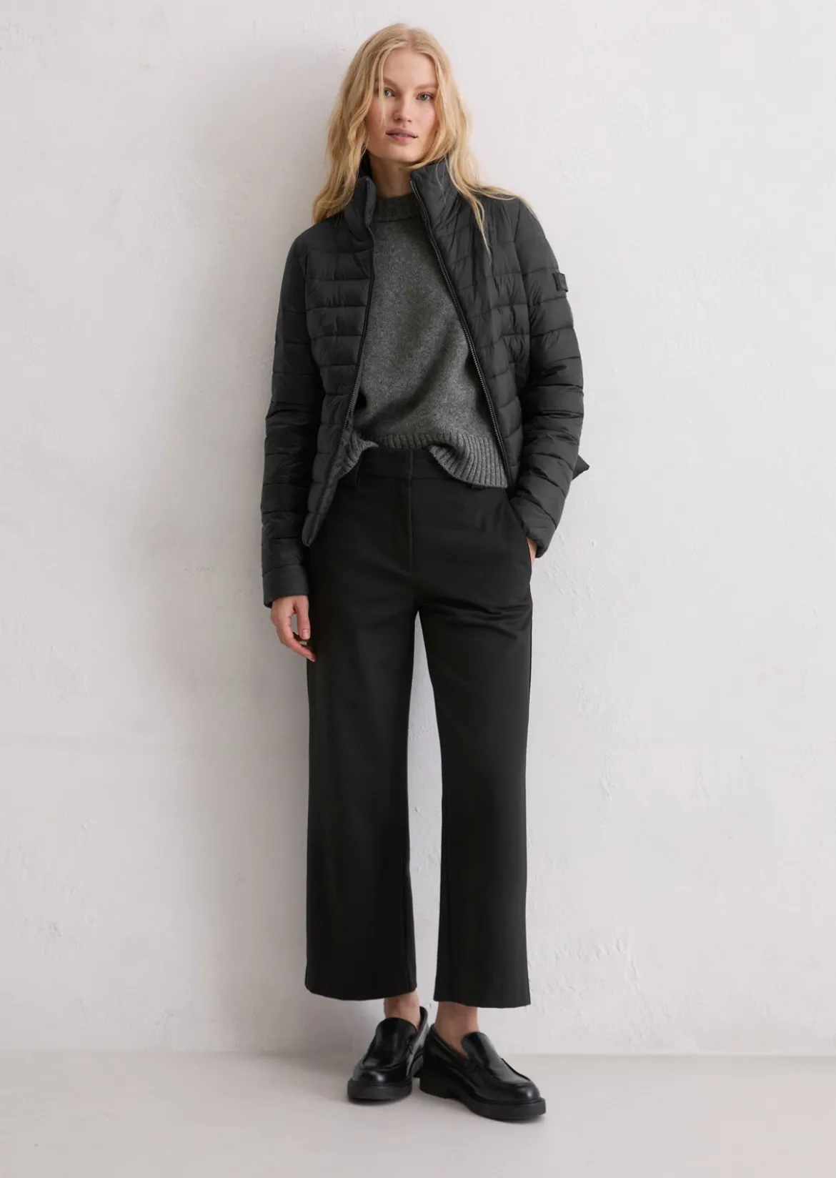 Leichte Steppjacke fitted mit recycelten Materialien