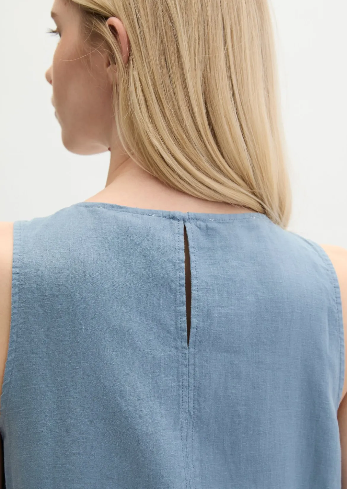 Leinen-Etuikleid shaped mit Eingrifftaschen