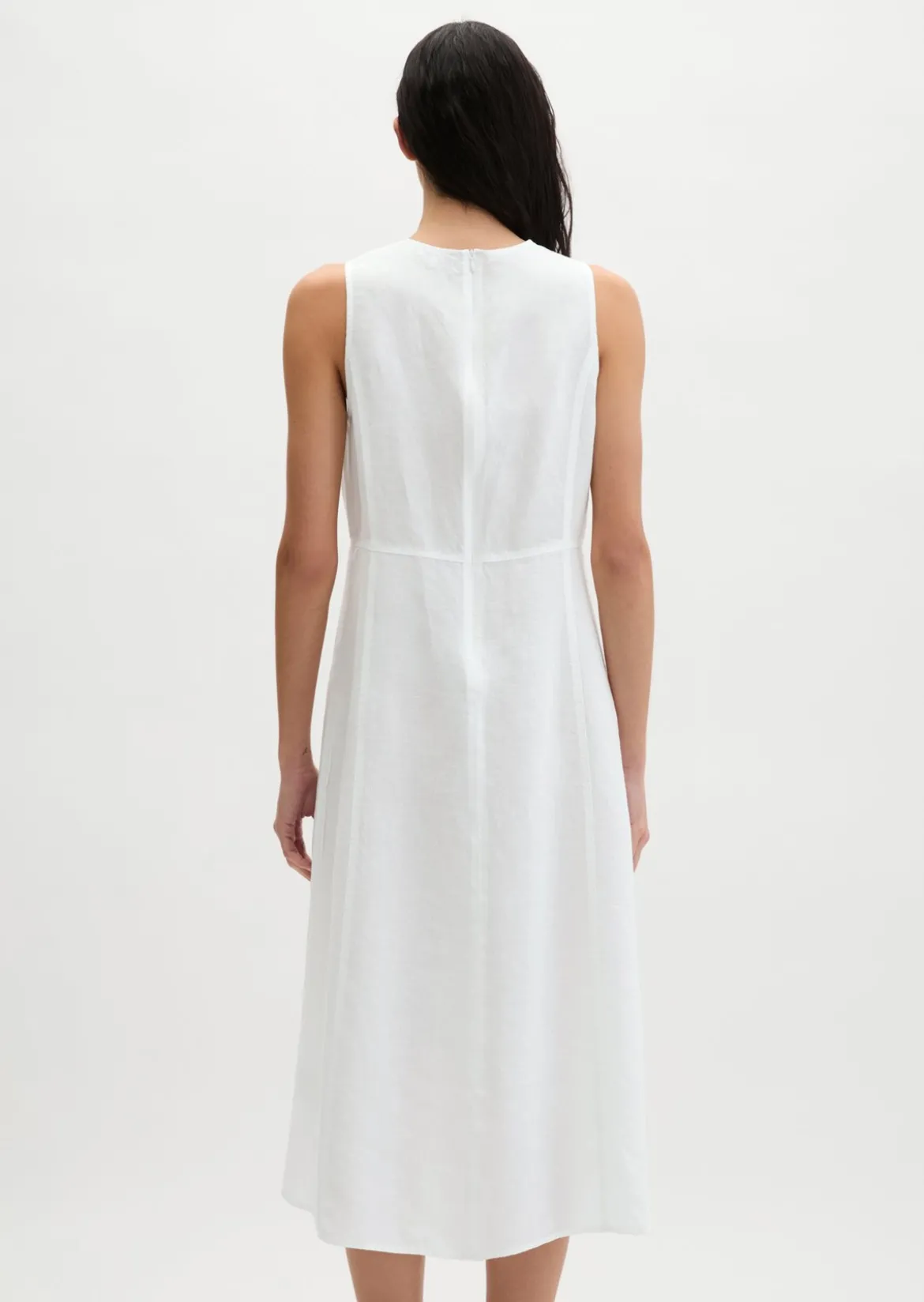Leinenkleid shaped mit nahtfeinem Reißverschluss
