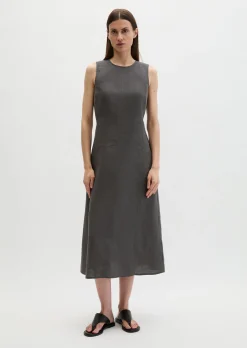 Leinenkleid shaped mit nahtfeinem Reißverschluss