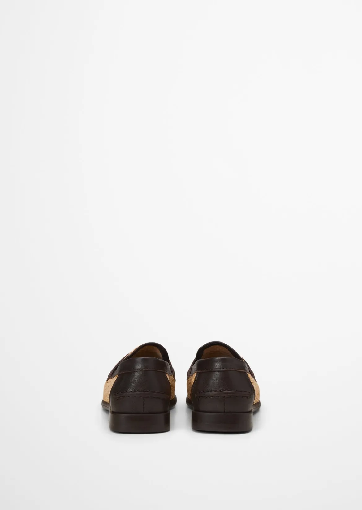 Loafer Model Fiona aus luftigem Raffiabast mit Leder