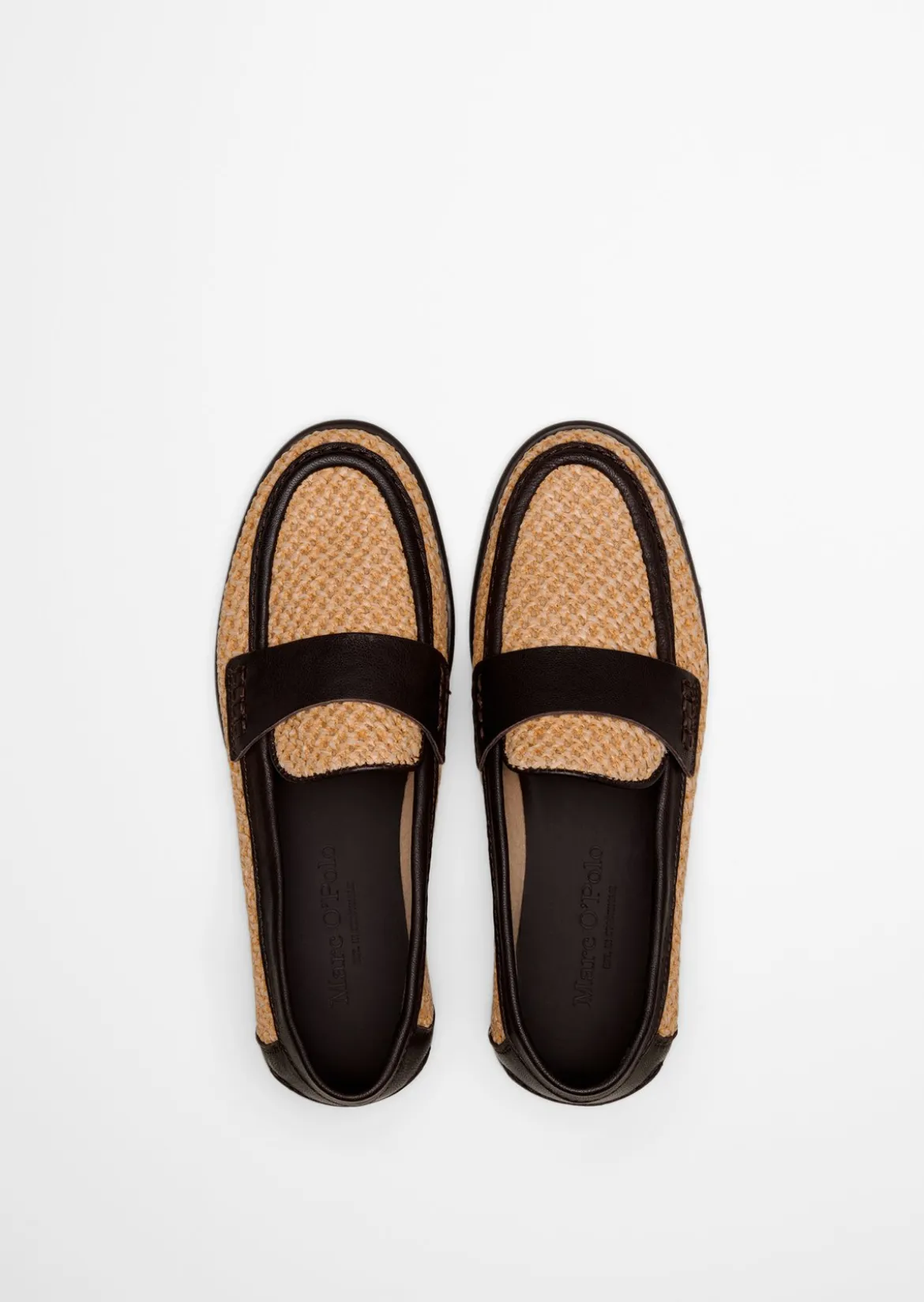 Loafer Model Fiona aus luftigem Raffiabast mit Leder