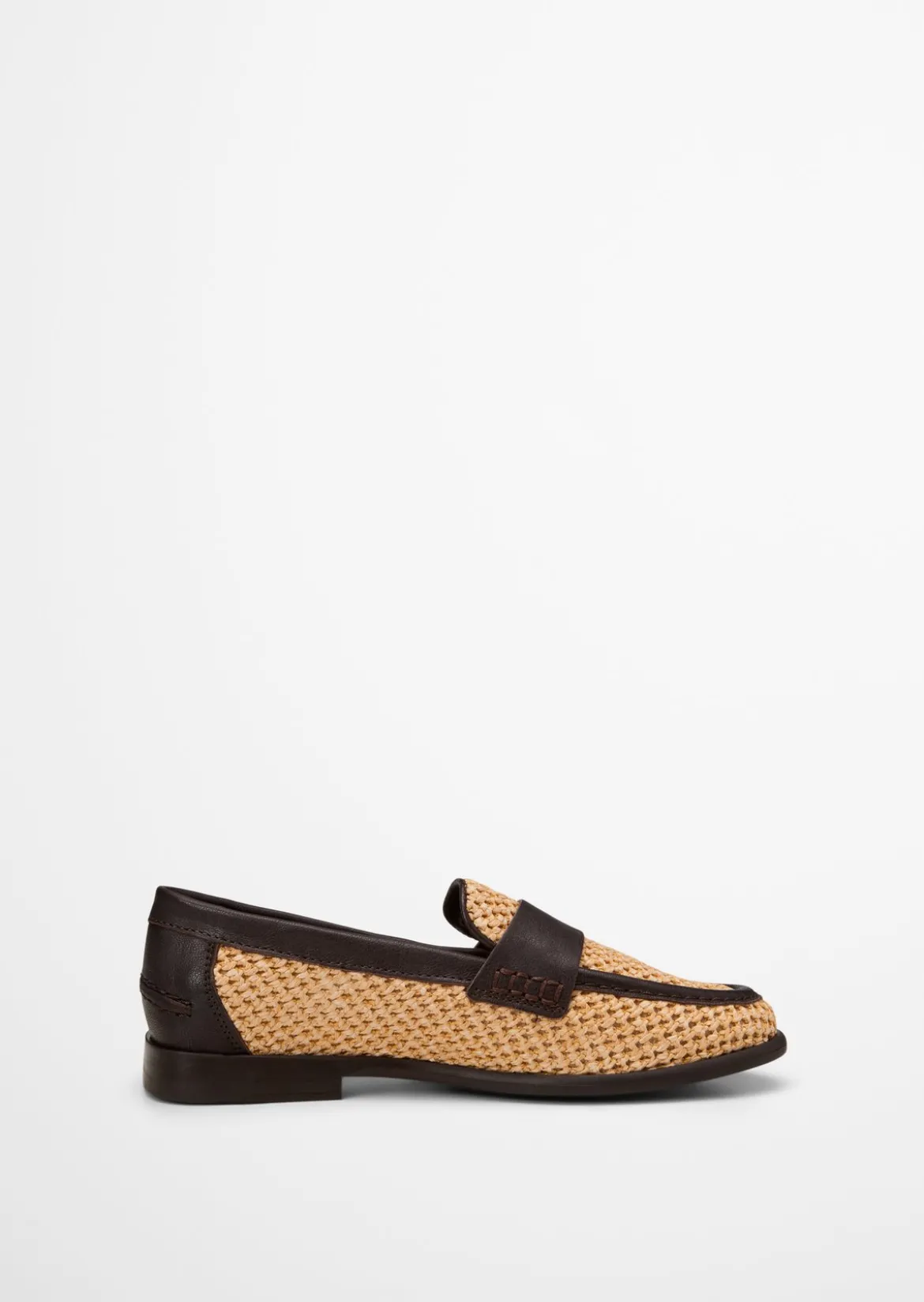 Loafer Model Fiona aus luftigem Raffiabast mit Leder