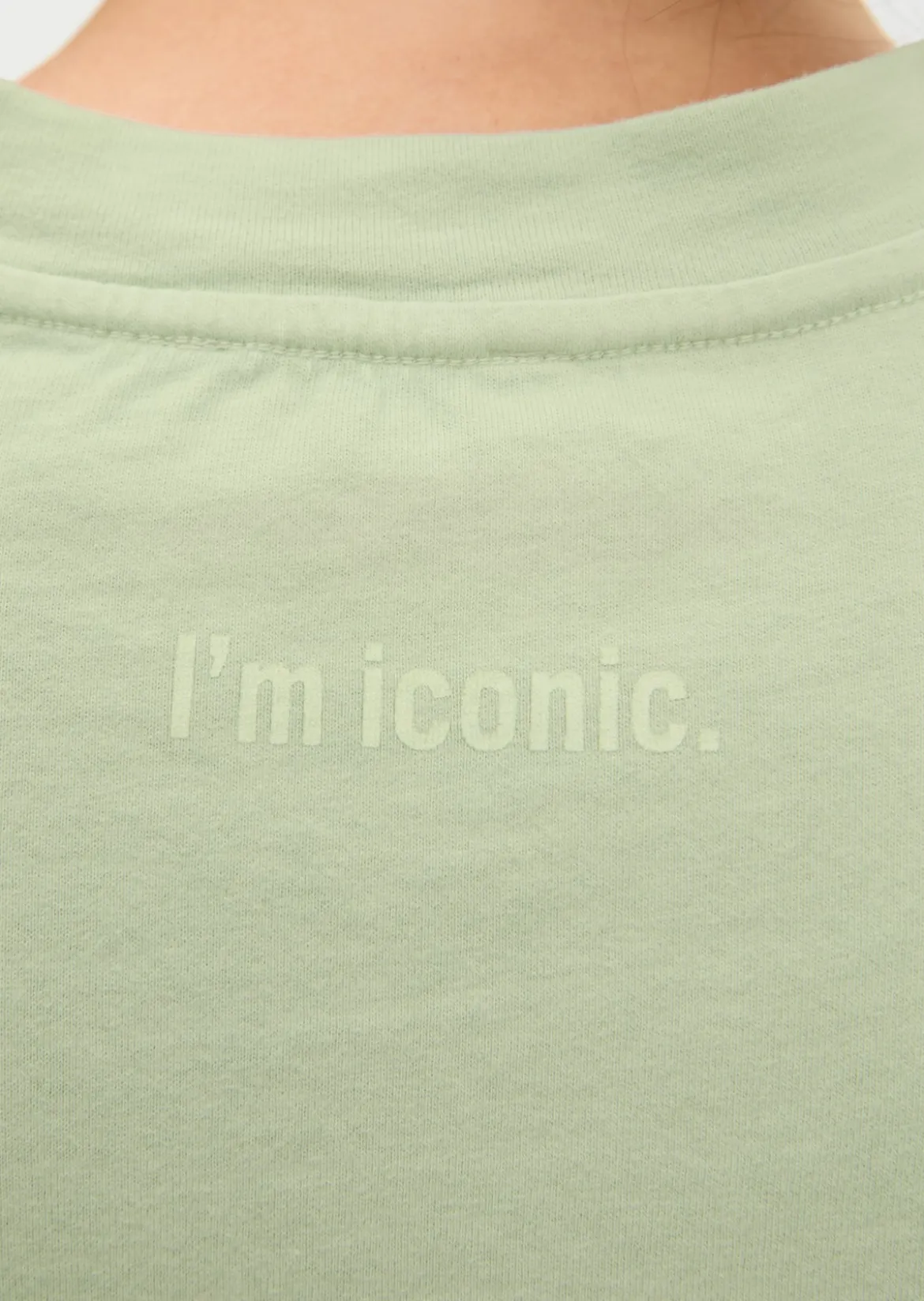 Logo-T-Shirt regular aus recycelter und Bio-Baumwolle