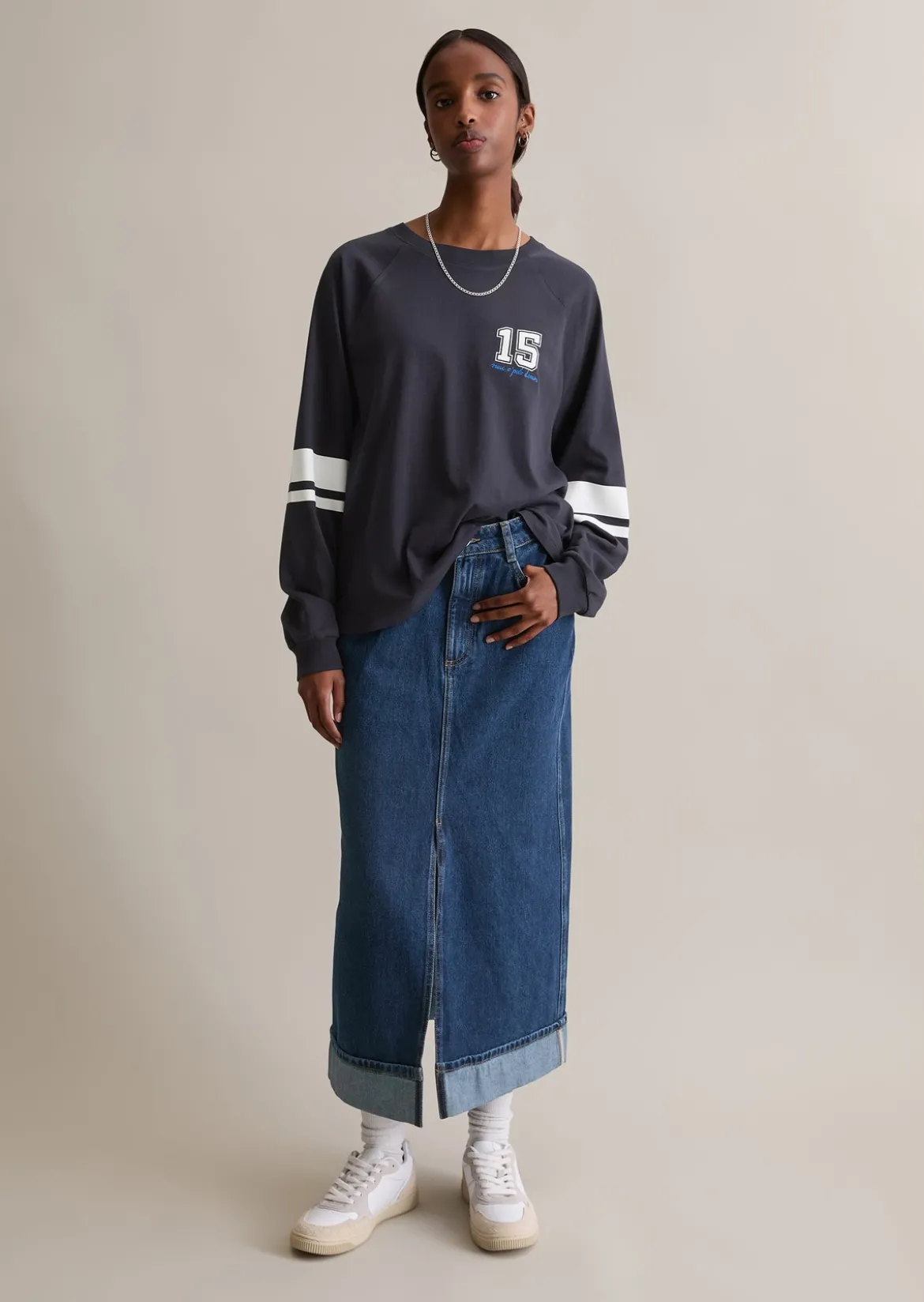 Longsleeve im College-Stil relaxed mit Streifen-Prints am Ärmel