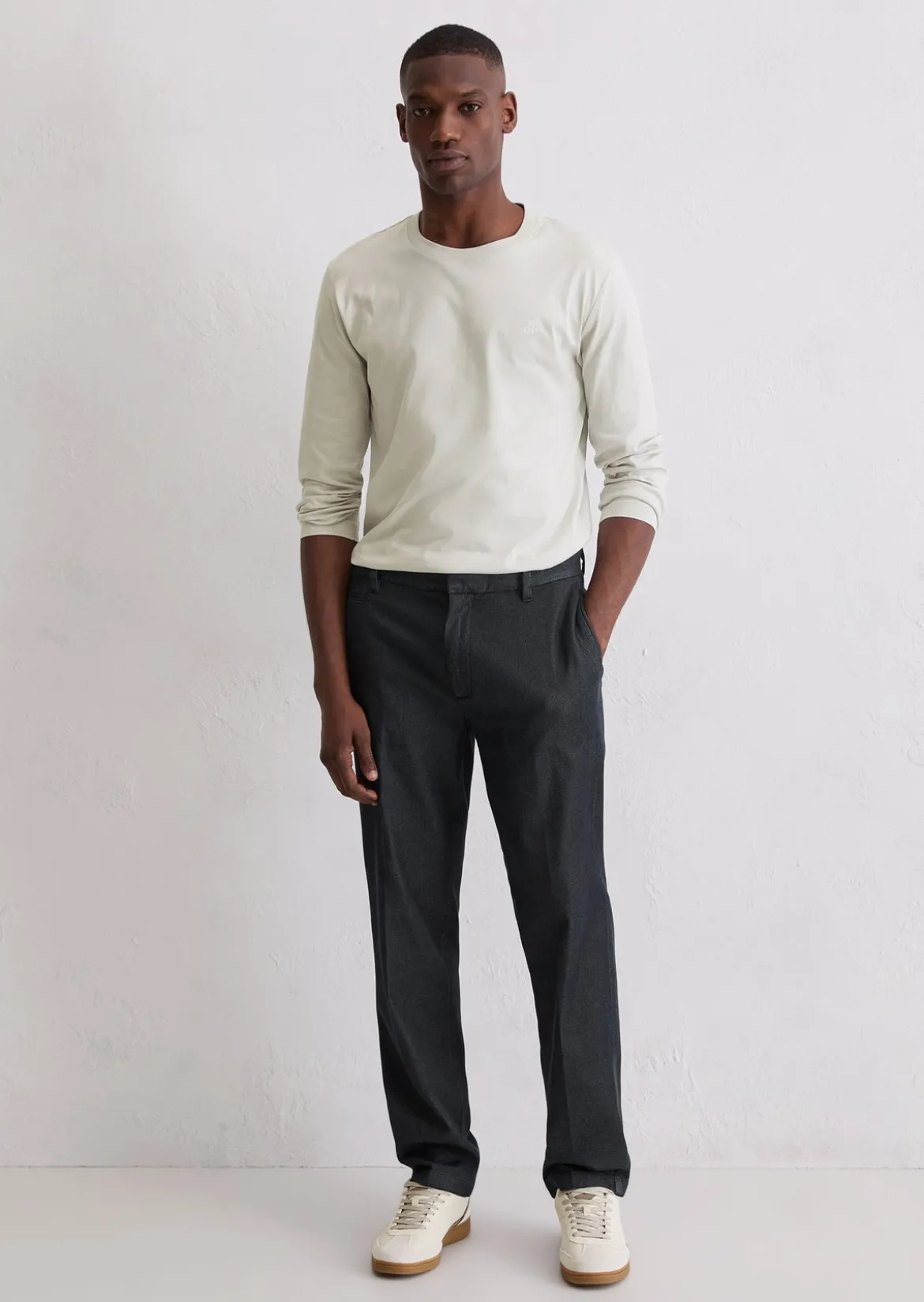 Longsleeve shaped aus reiner Bio-Baumwolle