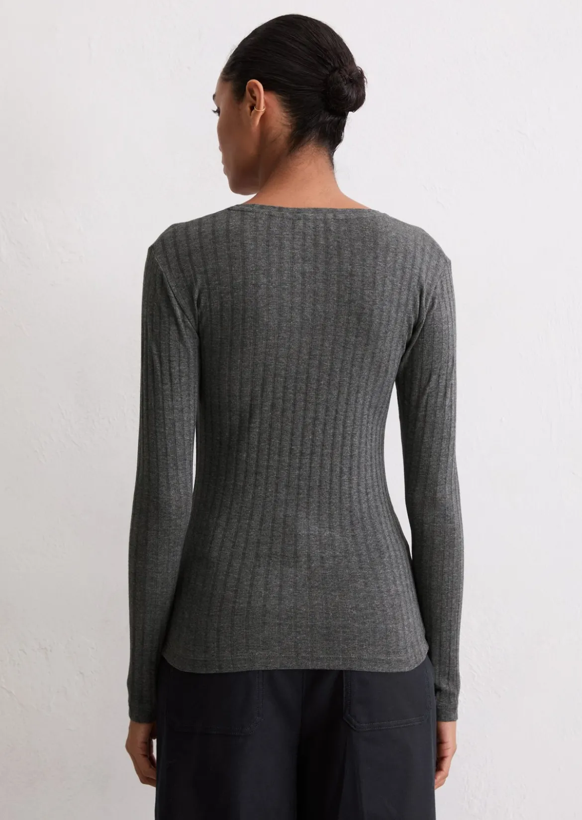 Longsleeve slim aus Organic-Cotton-Modal-Mix