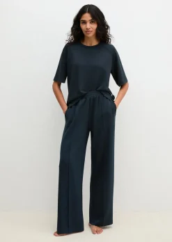 Lounge-Hose aus weichem Materialmix