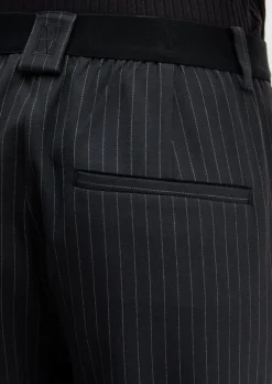 Nadelstreifen-Hose Model Malin slim aus garngefärbtem Organic-Cotton-Viskose-Mix