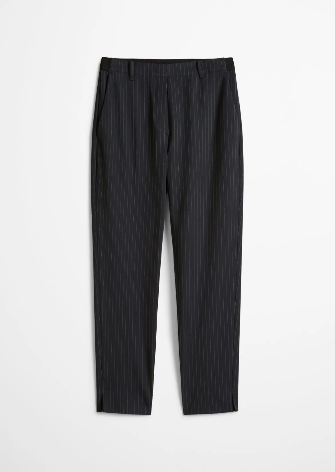 Nadelstreifen-Hose Model Malin slim aus garngefärbtem Organic-Cotton-Viskose-Mix