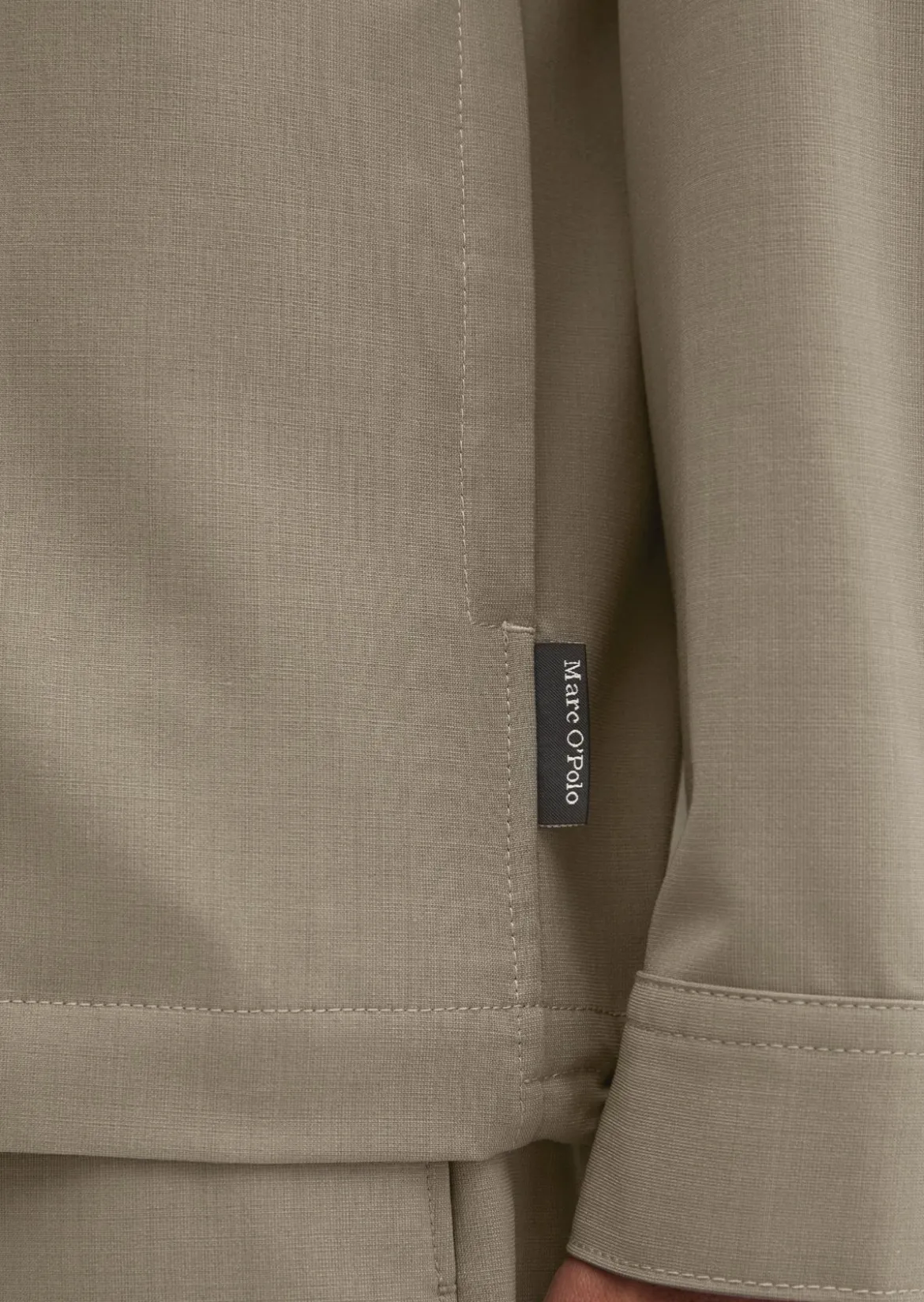 Overshirt Travel Collection aus dehnbarem Tech Wool Blend