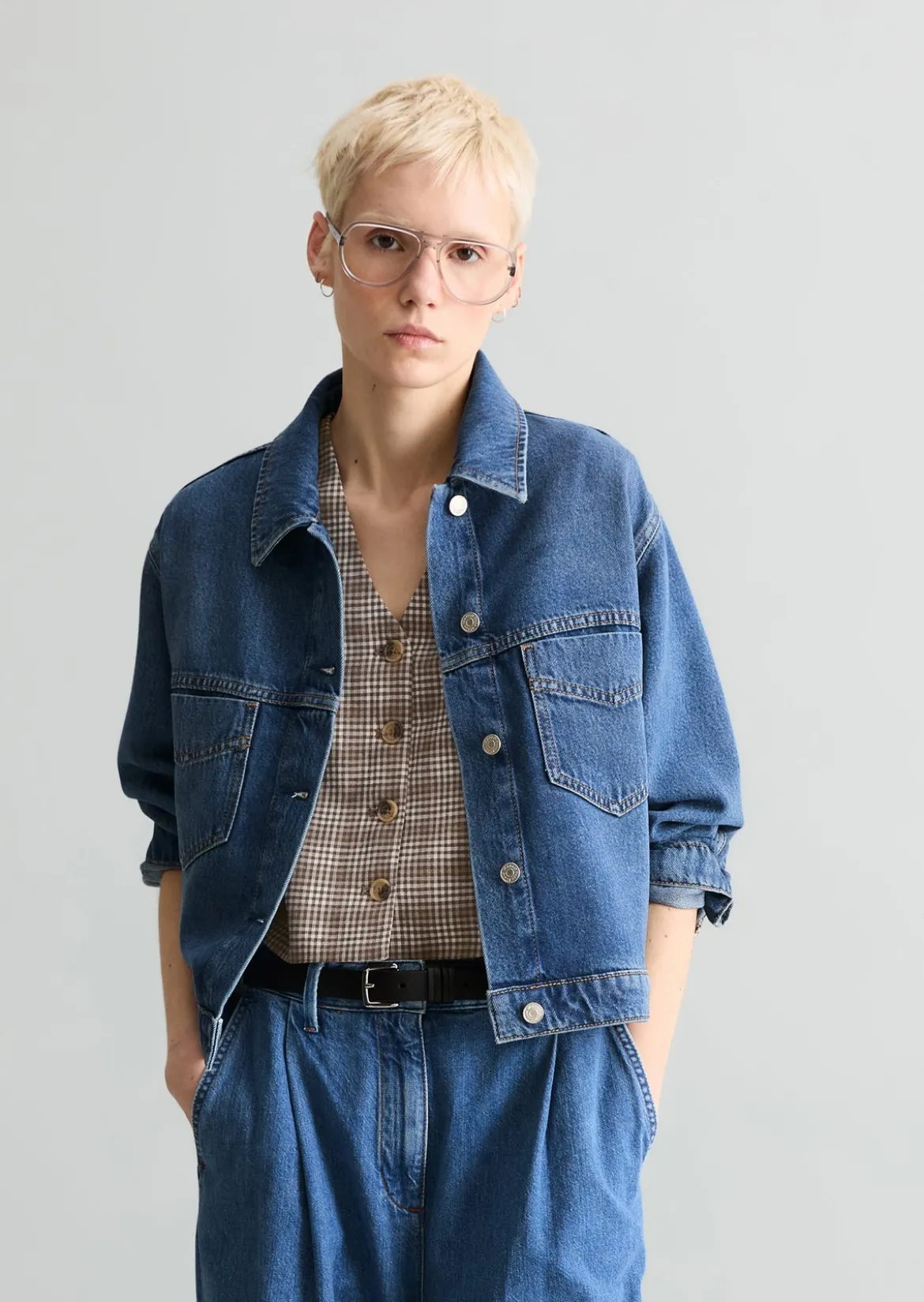 Oversize-Jeansjacke cropped aus Organic-Cotton-Lyocell-Mix
