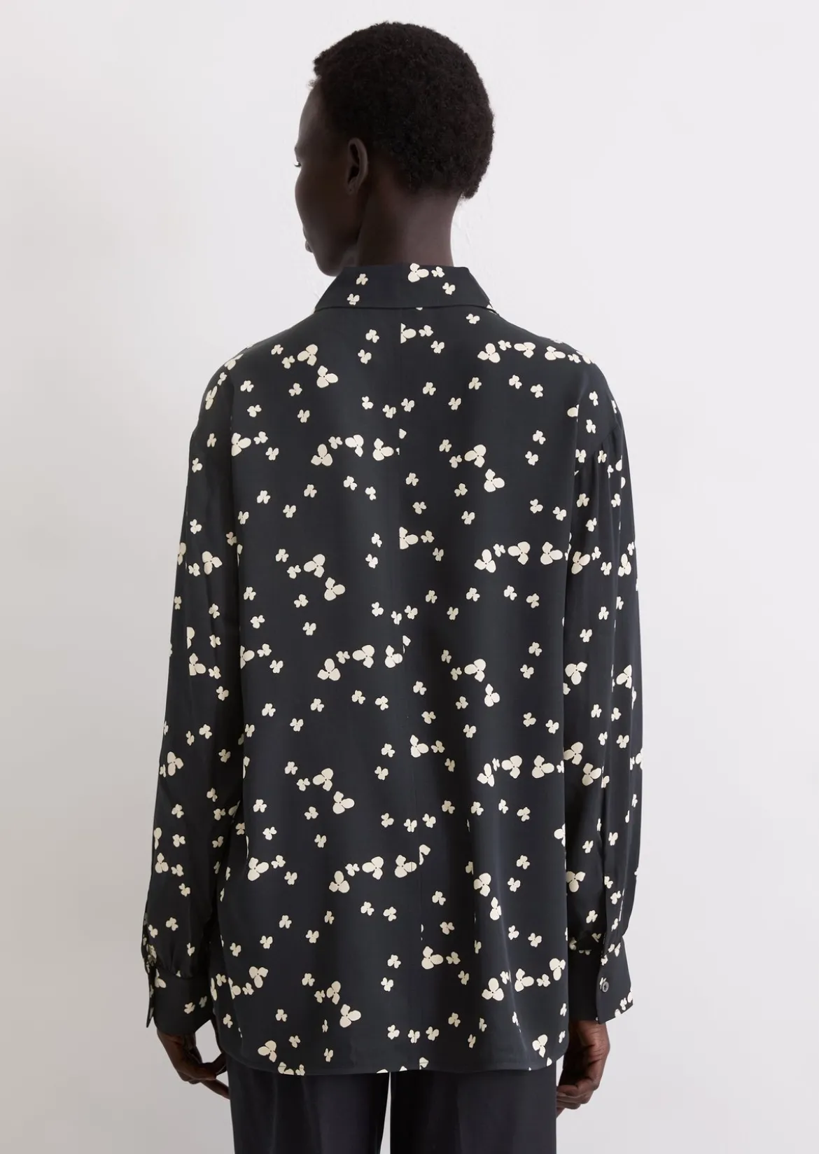 Print-Bluse relaxed aus LENZING™ ECOVERO™