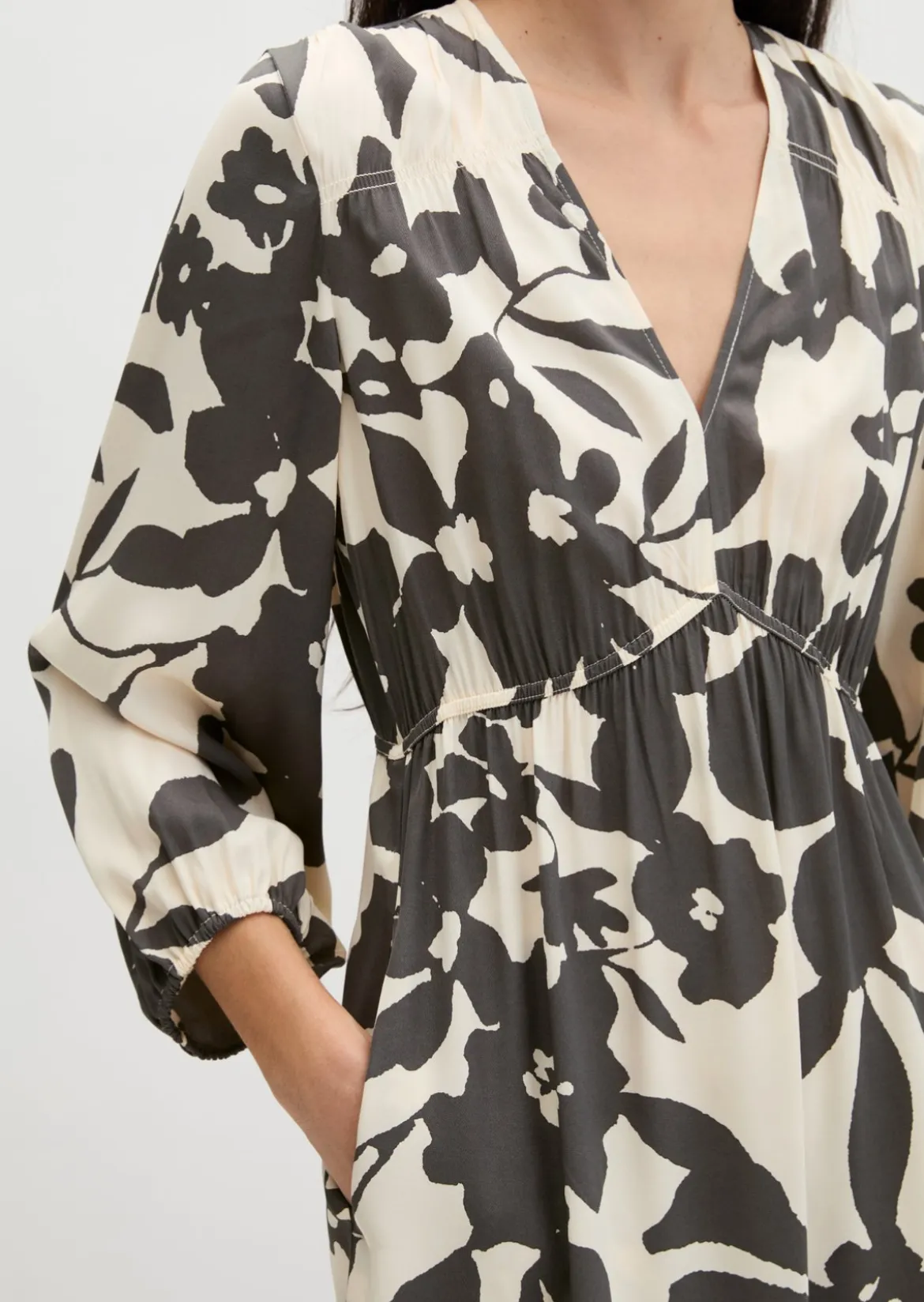 Print-Kleid flared aus LENZING™ ECOVERO™