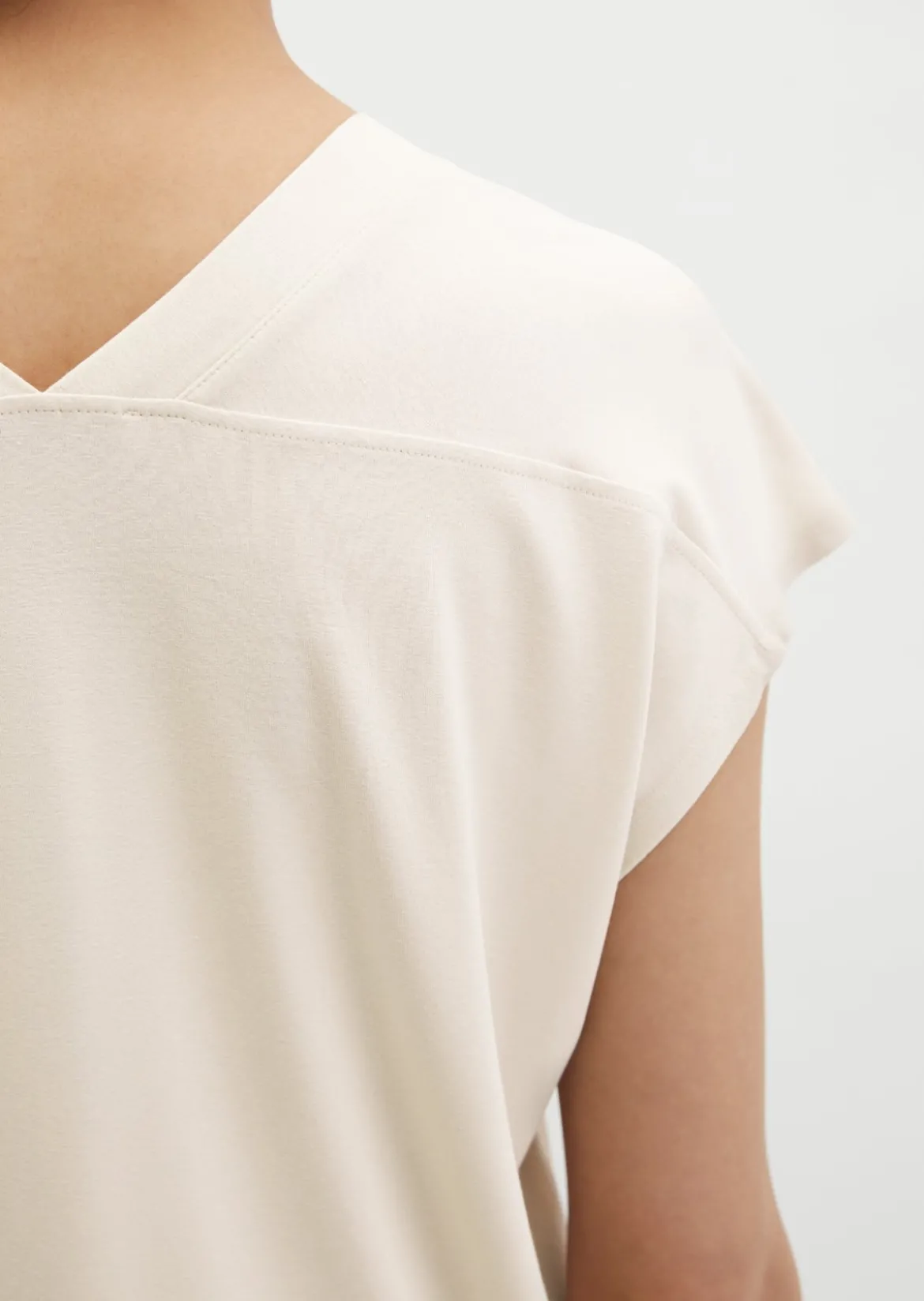 Ärmellose Jerseybluse relaxed aus LENZING™ ECOVERO™