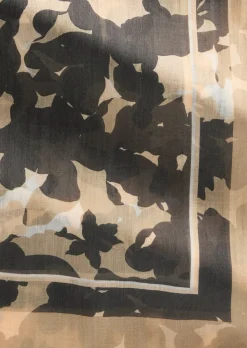 Schal mit Allover-Print mit TENCEL™ Lyocell