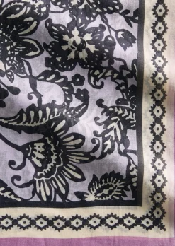 Schal mit Allover-Print mit TENCEL™ Lyocell