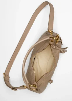 Schultertasche aus fein genarbtem Rindleder