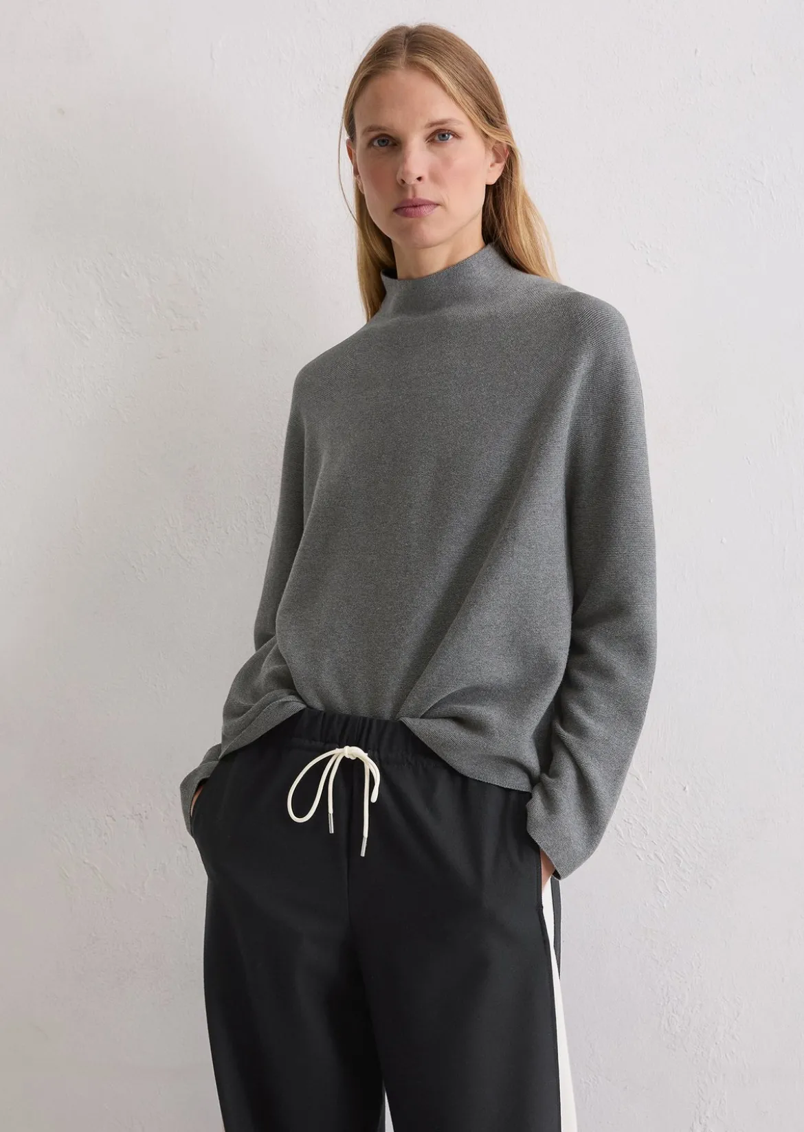 Seamless-Pullover loose aus softer Bio-Baumwolle