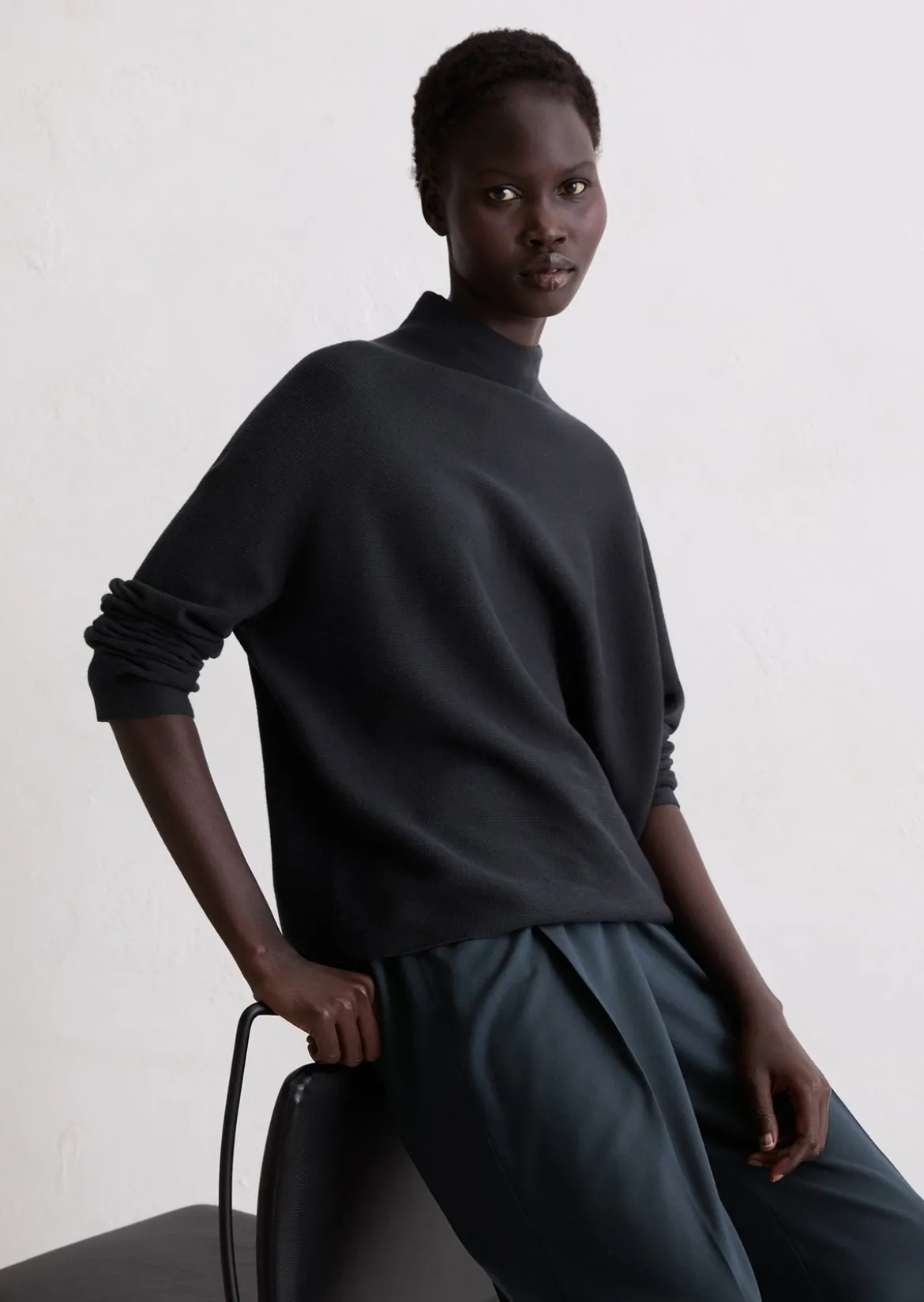 Seamless-Pullover loose aus softer Bio-Baumwolle