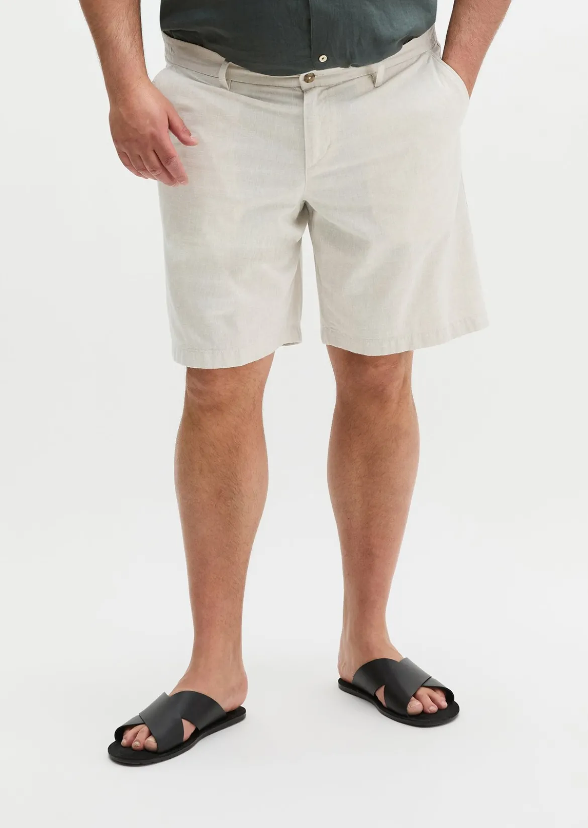 Shorts Model Reso Jogger regular aus Bio-Baumwoll-Leinen-Mix