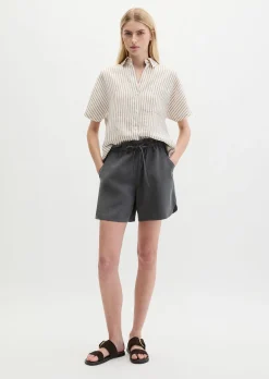 Shorts relaxed aus TENCEL™ Lyocell