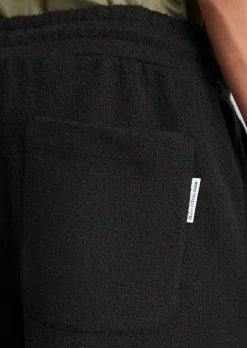 Shorts relaxed mit feiner Bouclé-Struktur