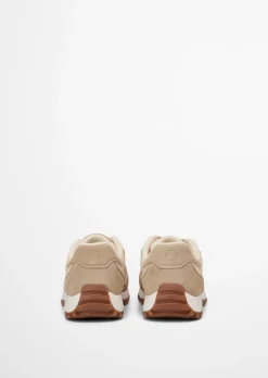 Sneaker Model Bella aus softem Veloursleder