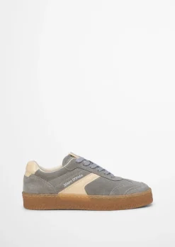 Sneaker Model Cortney aus softem Veloursleder