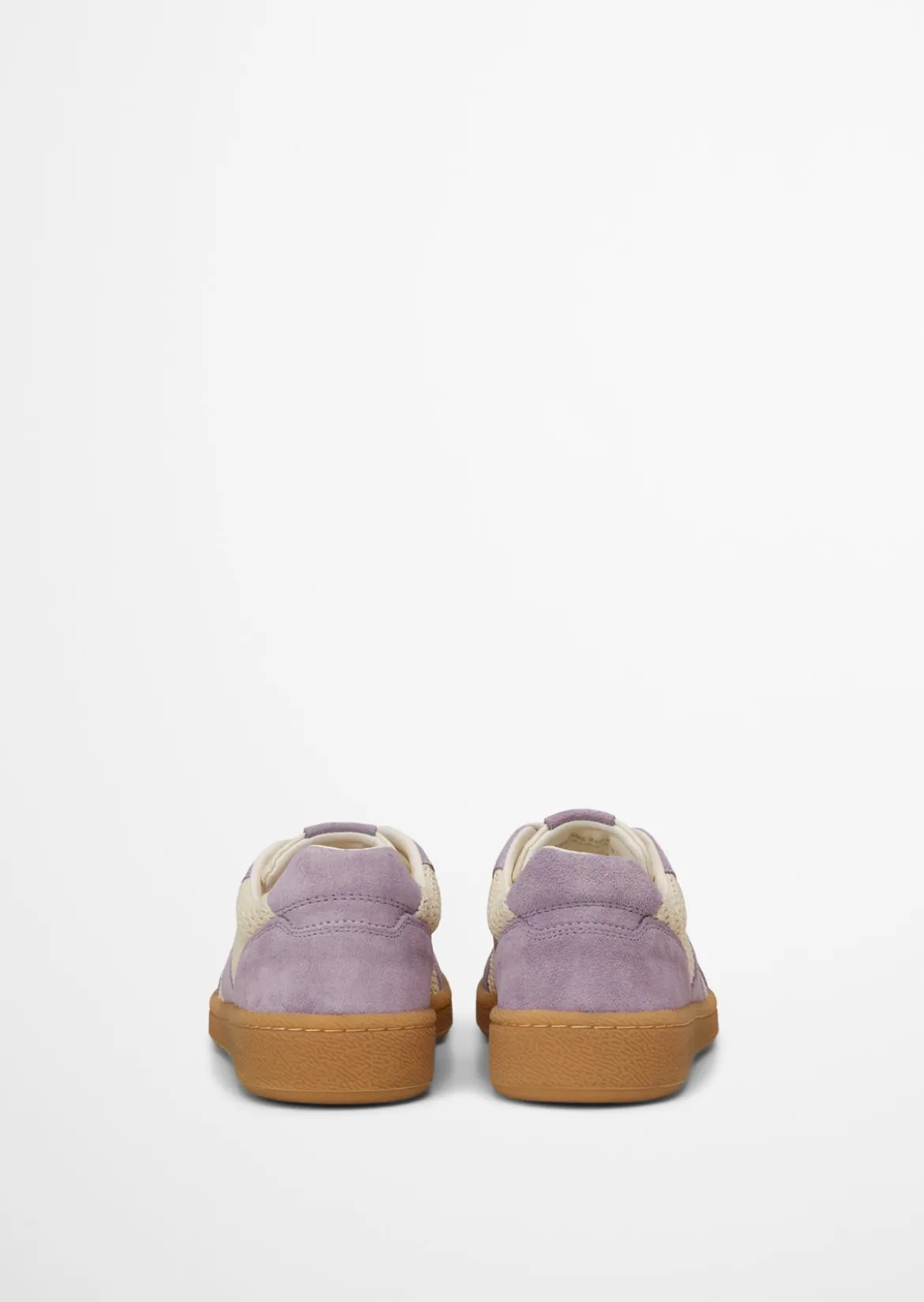 Sneaker Model Court aus edlem Rindleder mit Häkeleinsätzen