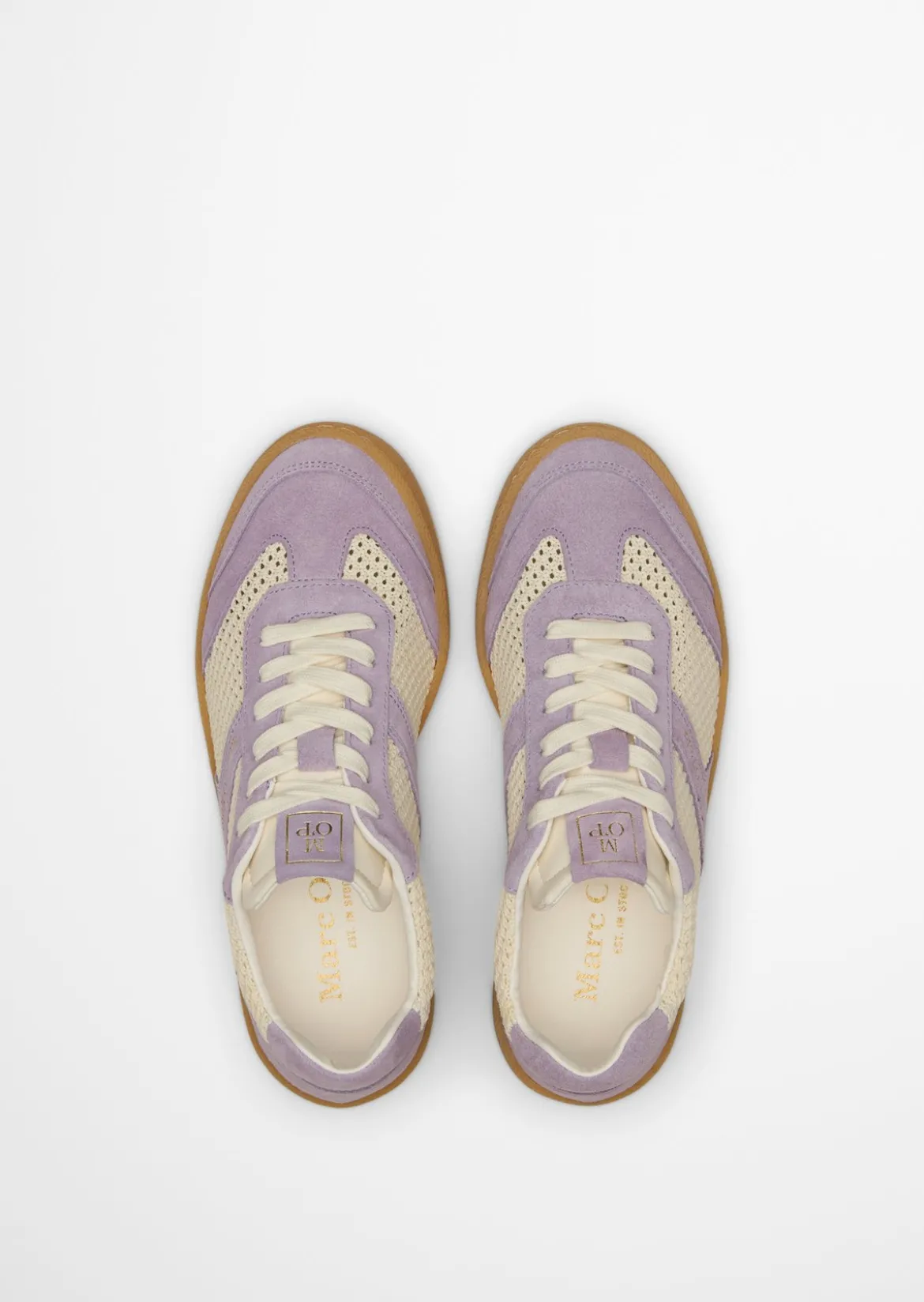 Sneaker Model Court aus edlem Rindleder mit Häkeleinsätzen