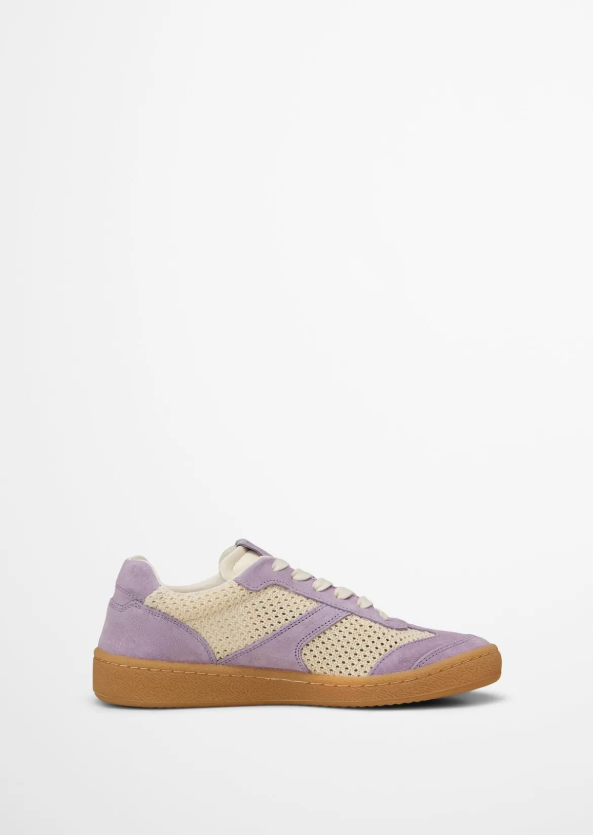 Sneaker Model Court aus edlem Rindleder mit Häkeleinsätzen