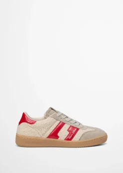 Sneaker Model Court aus Leder und Teddyfell