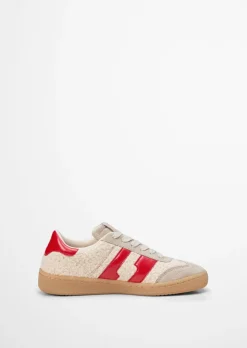 Sneaker Model Court aus Leder und Teddyfell