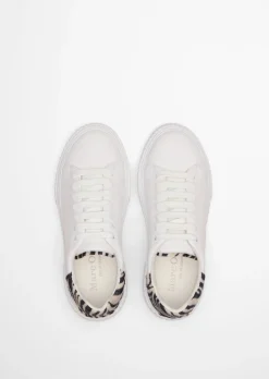 Sneaker Model Svea mit Fell in Zebra-Optik