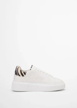 Sneaker Model Svea mit Fell in Zebra-Optik