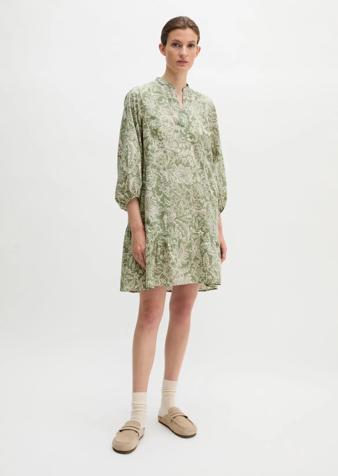 Sommerkleid loose aus bedrucktem Light-Popeline