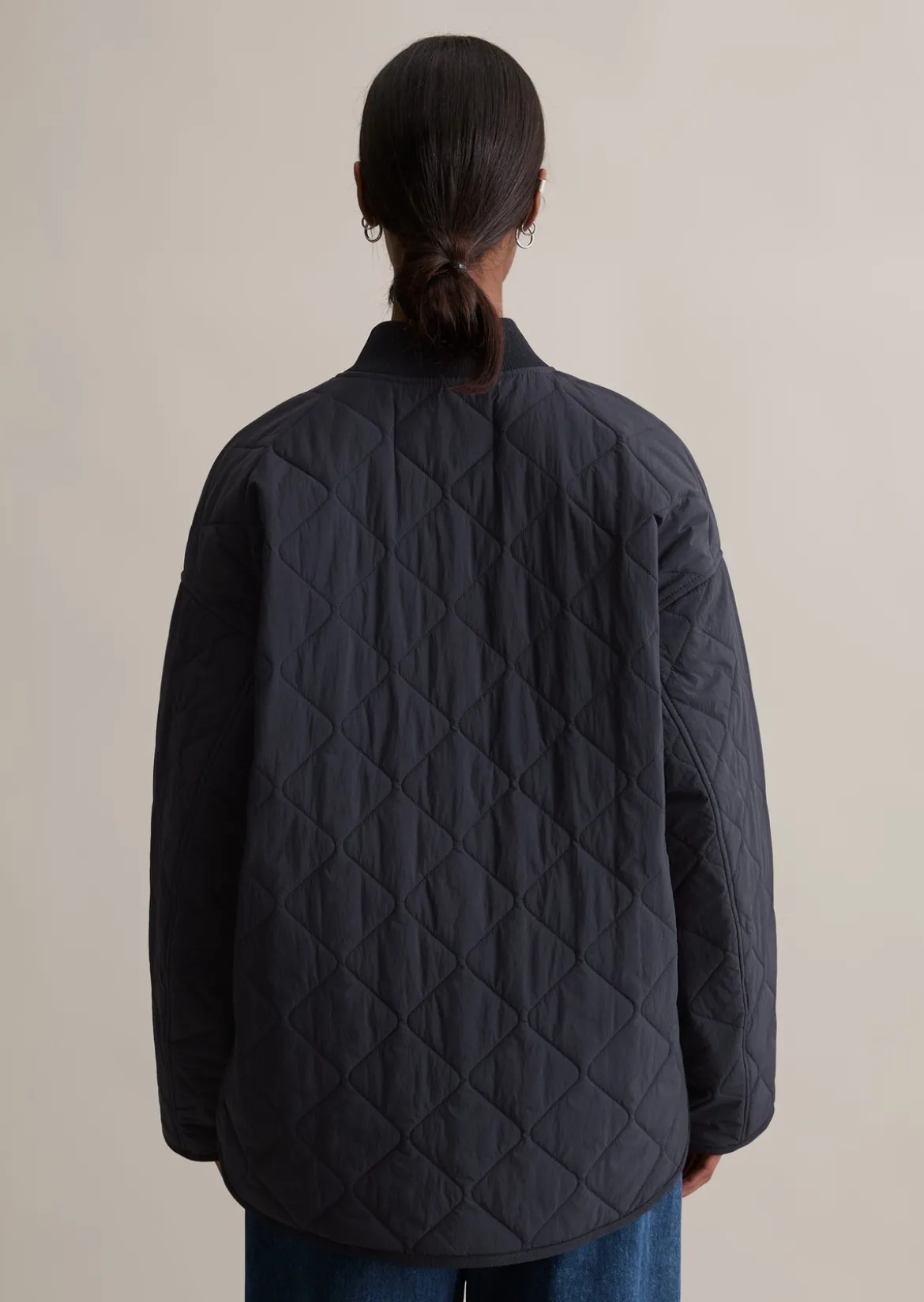 Steppjacke regular aus recyceltem Nylon