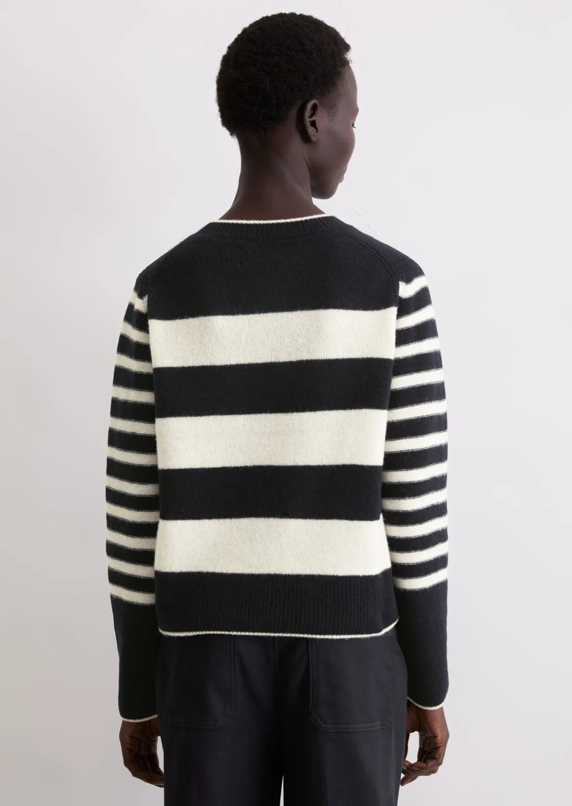 Streifen-Pullover regular aus flauschiger Lambswool
