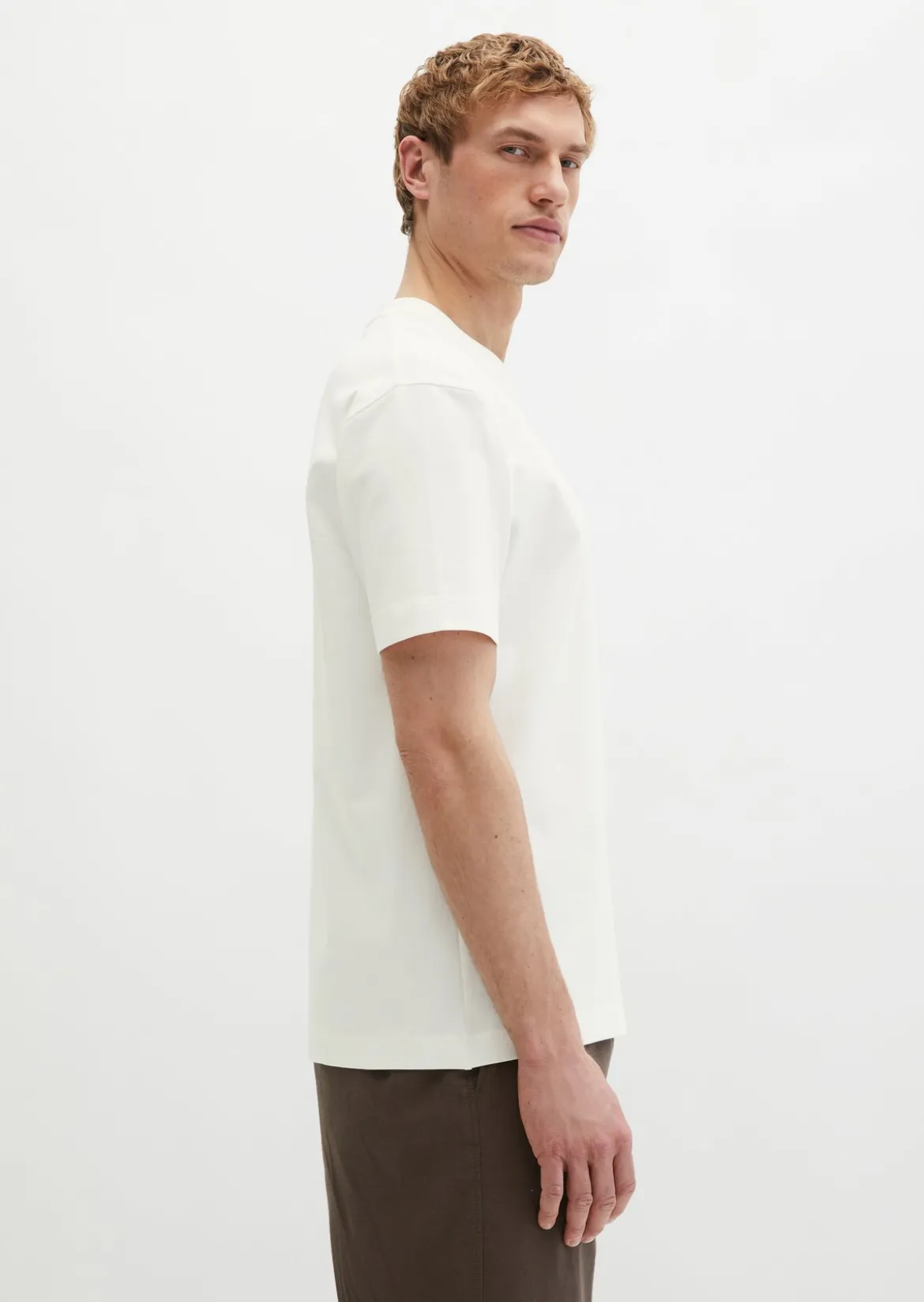 T-Shirt loose mit floralem Brustprint