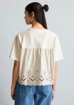 T-Shirt mit Broderie Anglaise relaxed aus Material-Mix